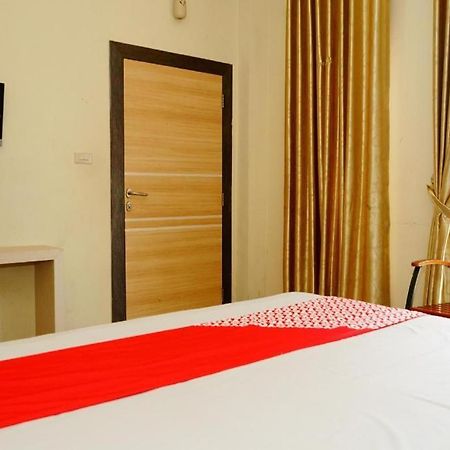 Hotel Golden Vella Pangkal Pinang Ngoại thất bức ảnh