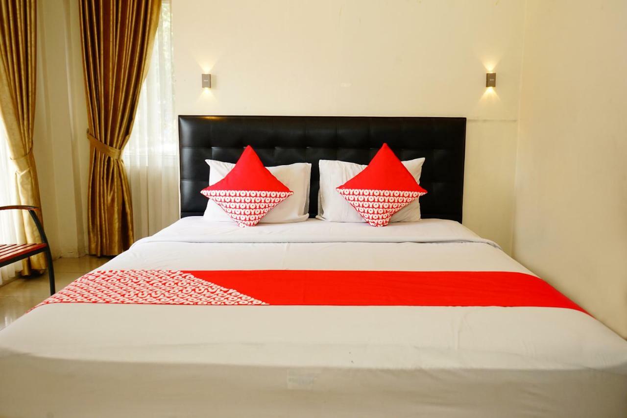 Hotel Golden Vella Pangkal Pinang Ngoại thất bức ảnh